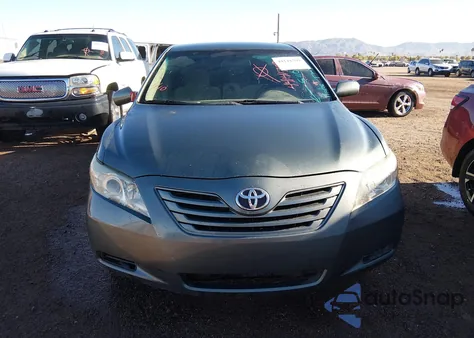 2007 Toyota Camry Le V6 z USA, uszkodzony, nr VIN 4T1BK46K17U511606